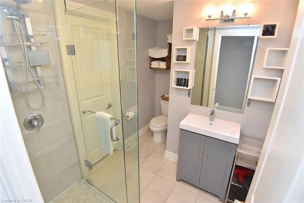 475 Gate Street Property Photo 34