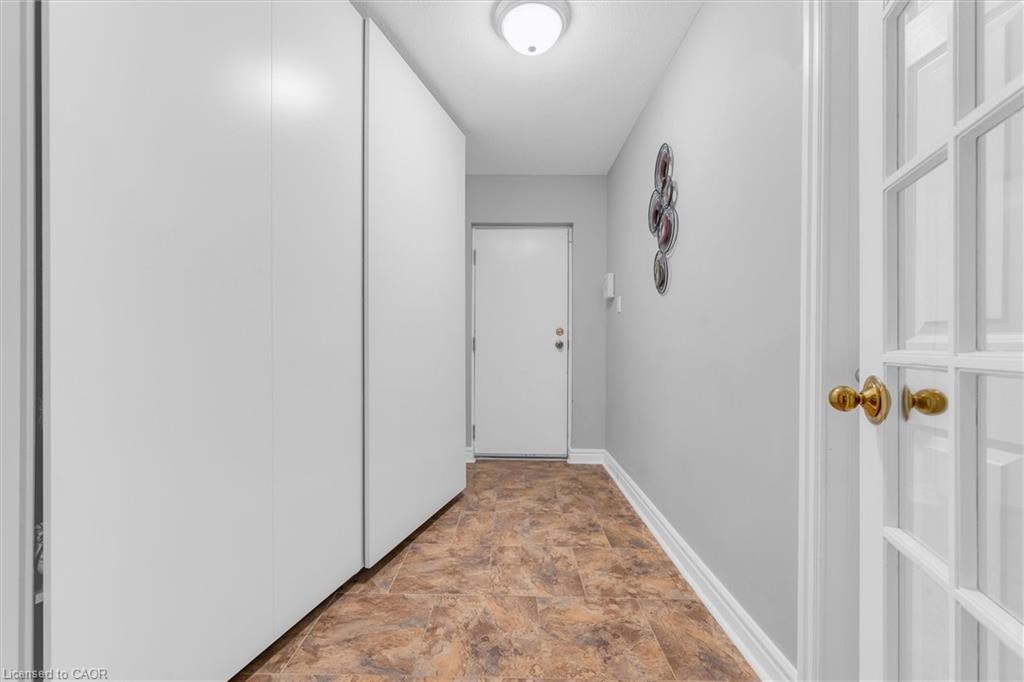 6-2110 New Street Property Photo 31