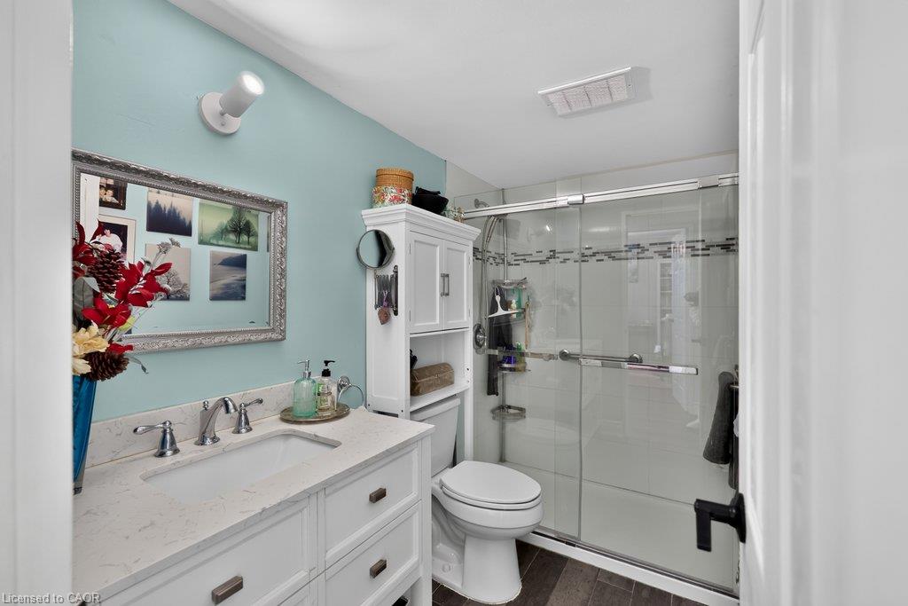 301-2263 Marine Drive Property Photo 23