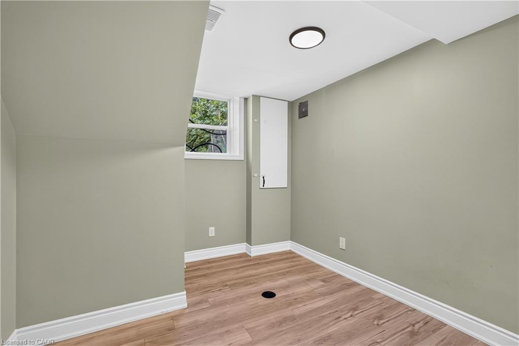 1-592 Aberdeen Avenue Property Photo 19