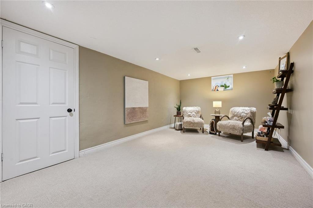 36 Dane Street Property Photo 28