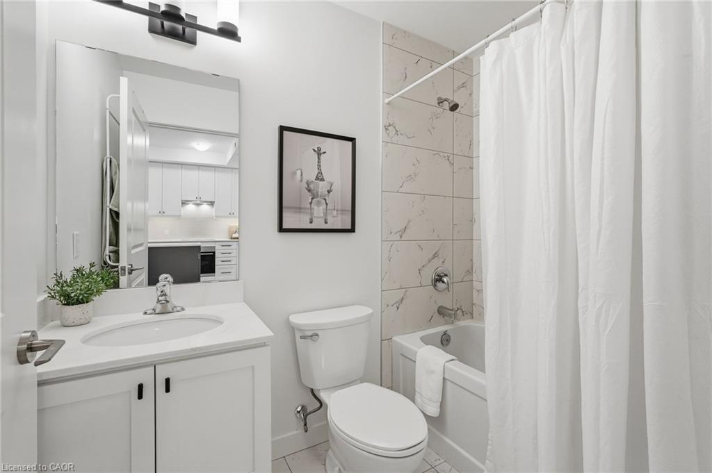 206-461 Green Road Property Photo 17