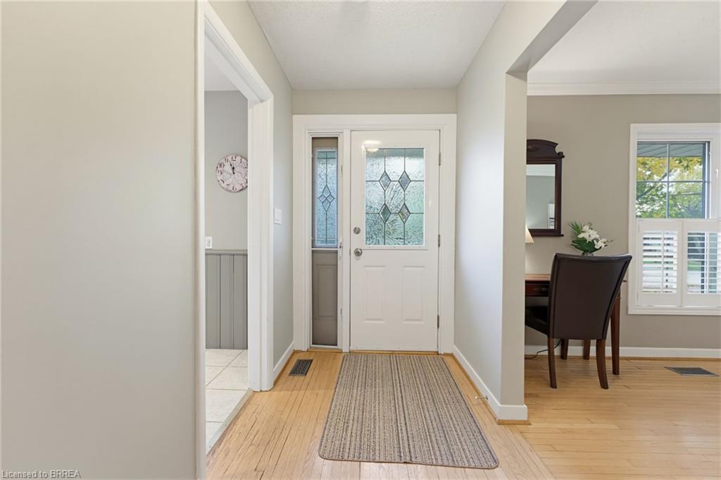 38 Varadi Avenue Property Photo 4