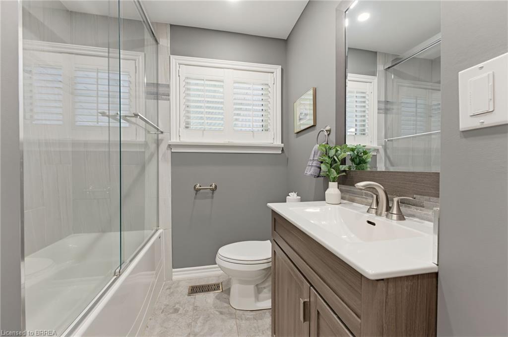 38 Varadi Avenue Property Photo 14