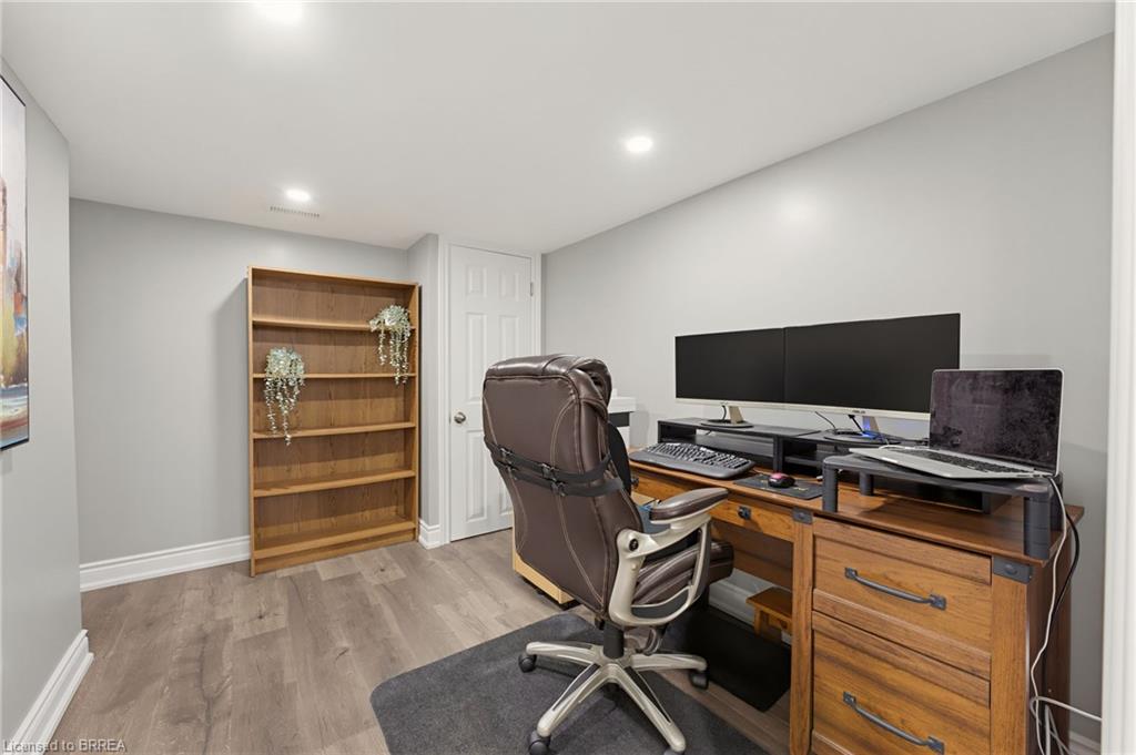 38 Varadi Avenue Property Photo 18