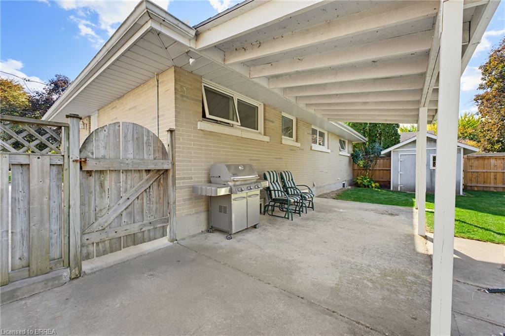 38 Varadi Avenue Property Photo 27