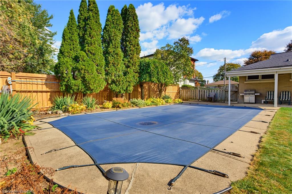 38 Varadi Avenue Property Photo 29