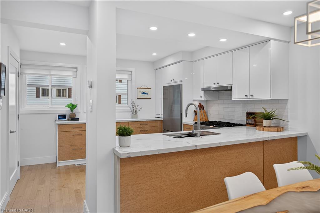 7 Briar Lane Property Photo 16