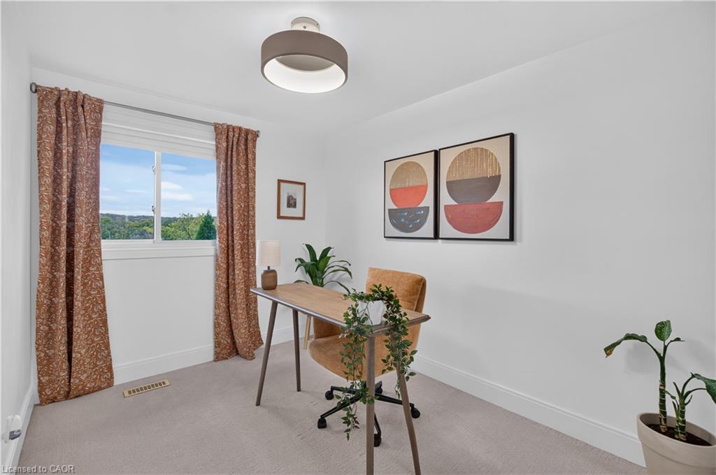 7 Briar Lane Property Photo 23