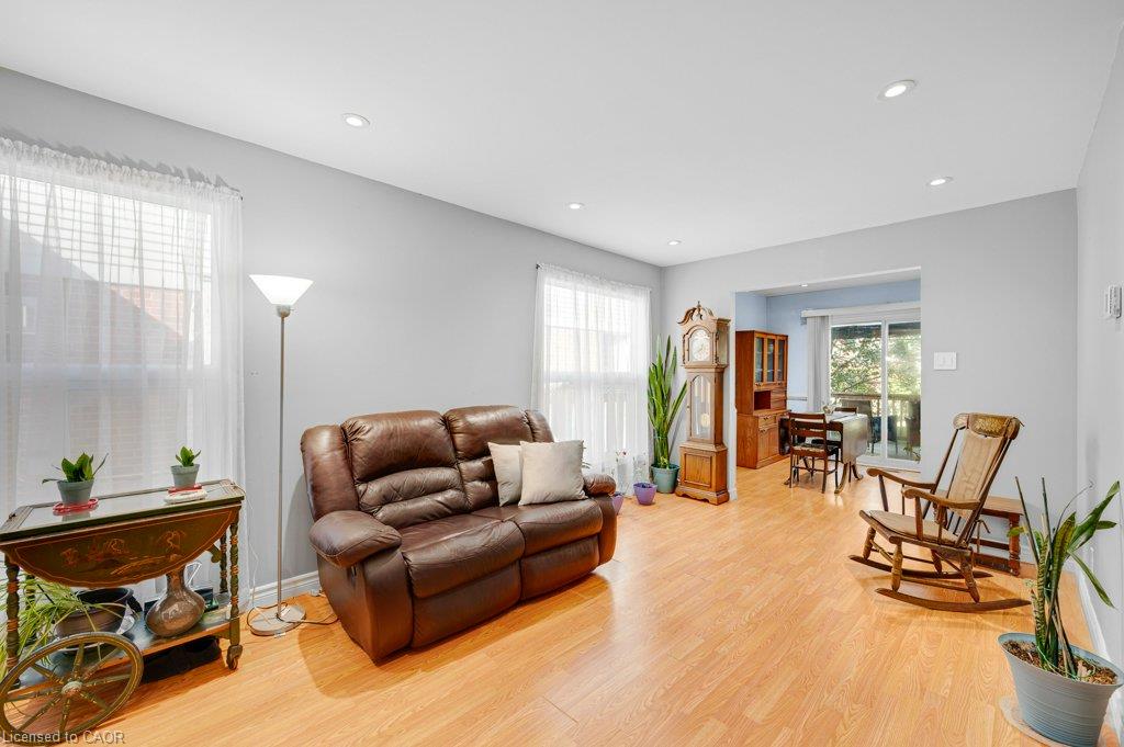 609 Roseheath Drive Property Photo 6