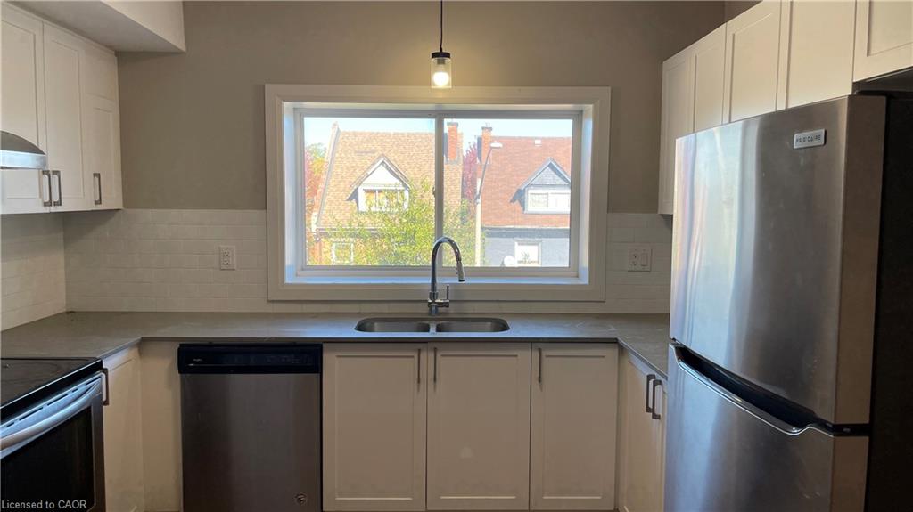 A9-540 King Street E Property Photo 1
