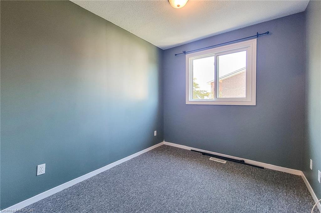 36-8136 Coventry Road Property Photo 32