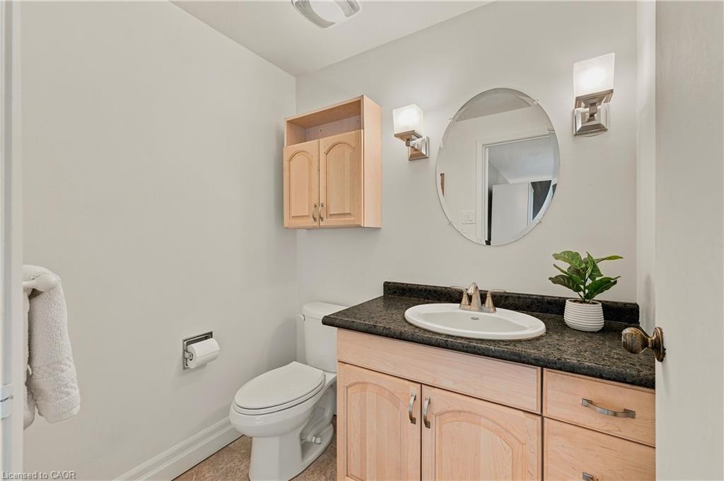 13-220 Salisbury Avenue Property Photo 17