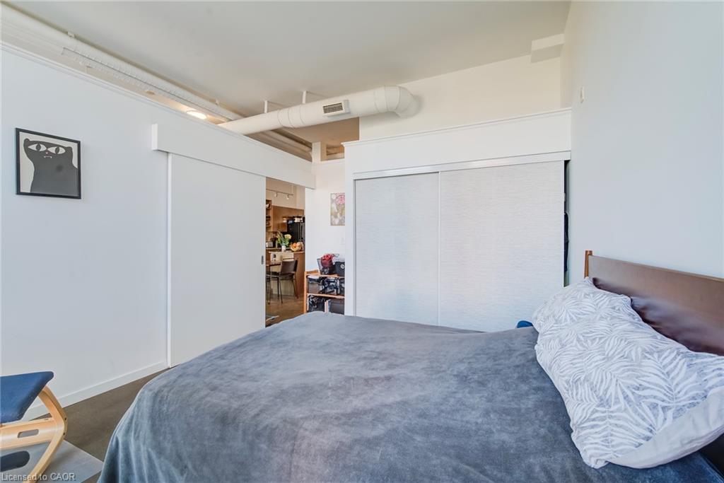 620-404 King Street Property Photo 26