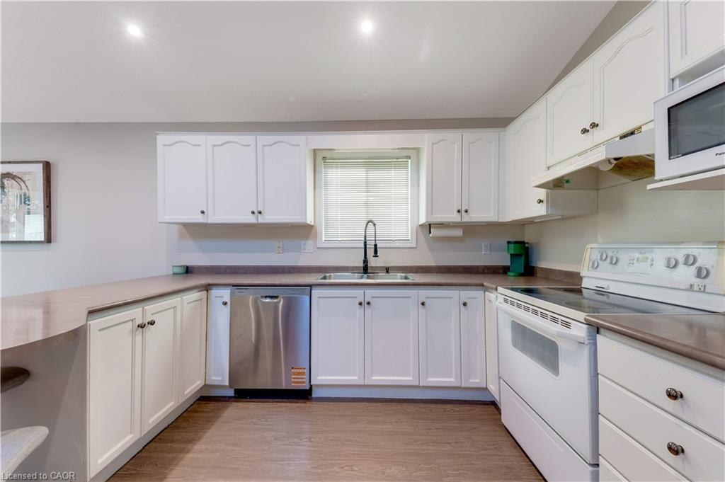 268 Keewatin Avenue Property Photo 11