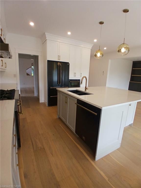 143 Margaret Avenue Property Photo 3
