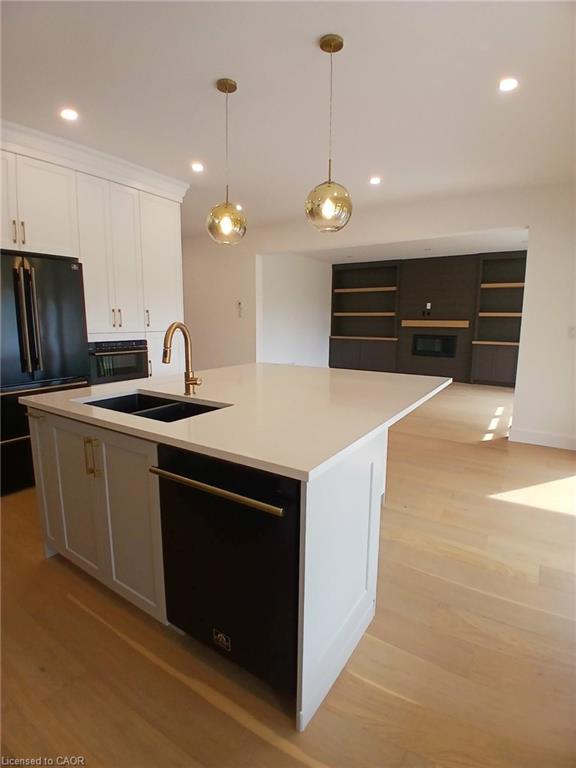 143 Margaret Avenue Property Photo 4