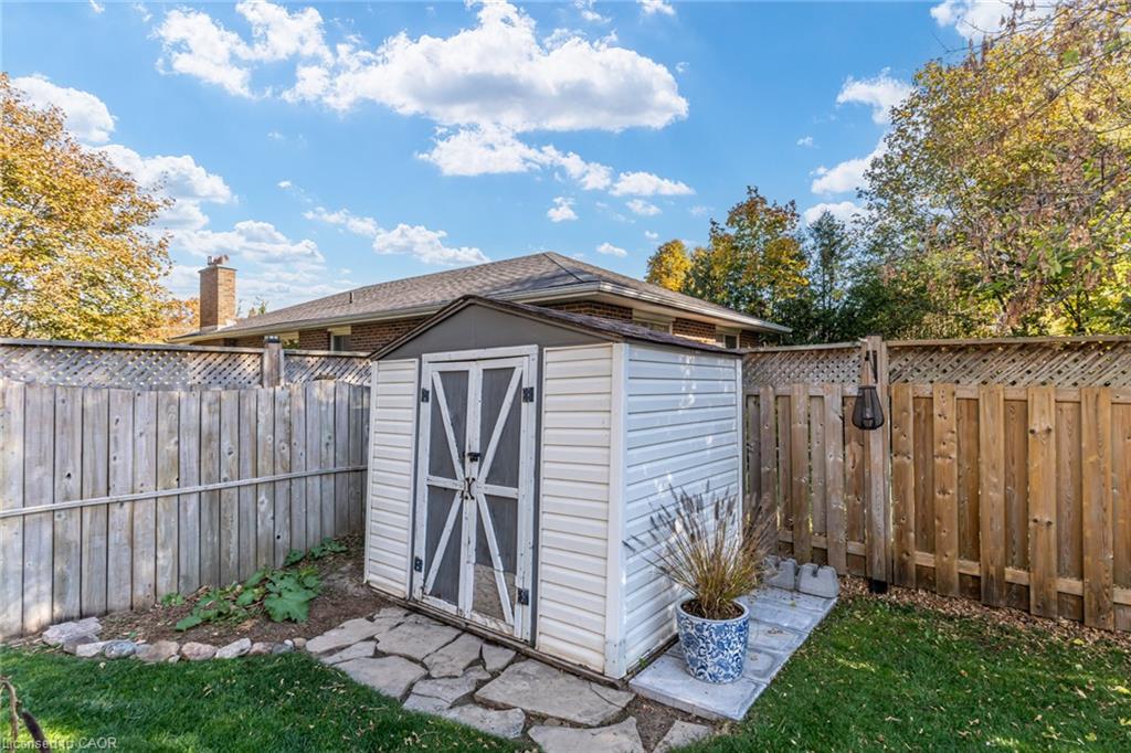 125 Jelly Street Property Photo 39