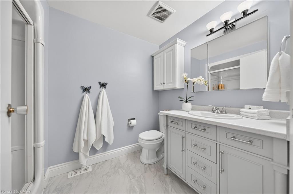 4-700 Erinbrook Drive Property Photo 27