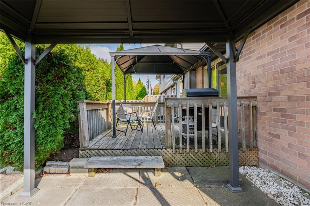 4-700 Erinbrook Drive Property Photo 33