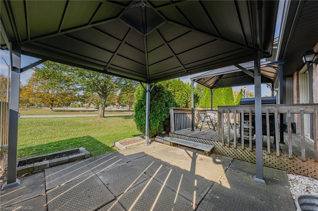 4-700 Erinbrook Drive Property Photo 35