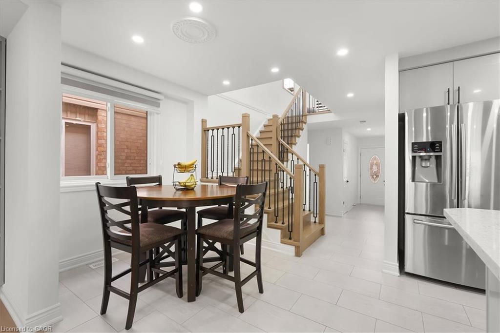 22 Indigo Street Property Photo 6
