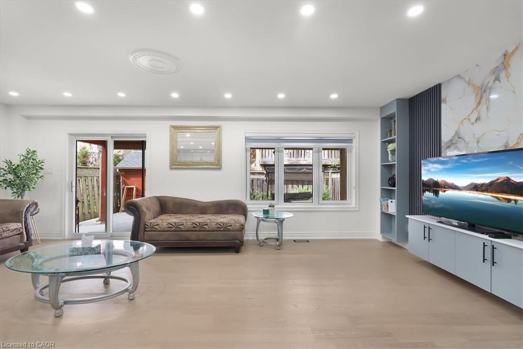 22 Indigo Street Property Photo 13