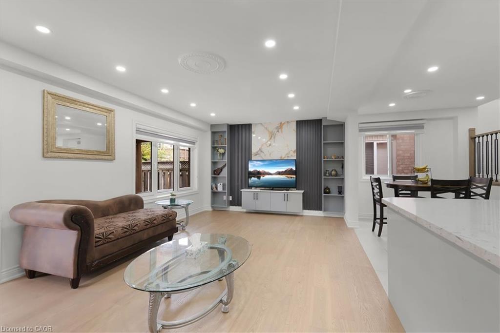 22 Indigo Street Property Photo 15