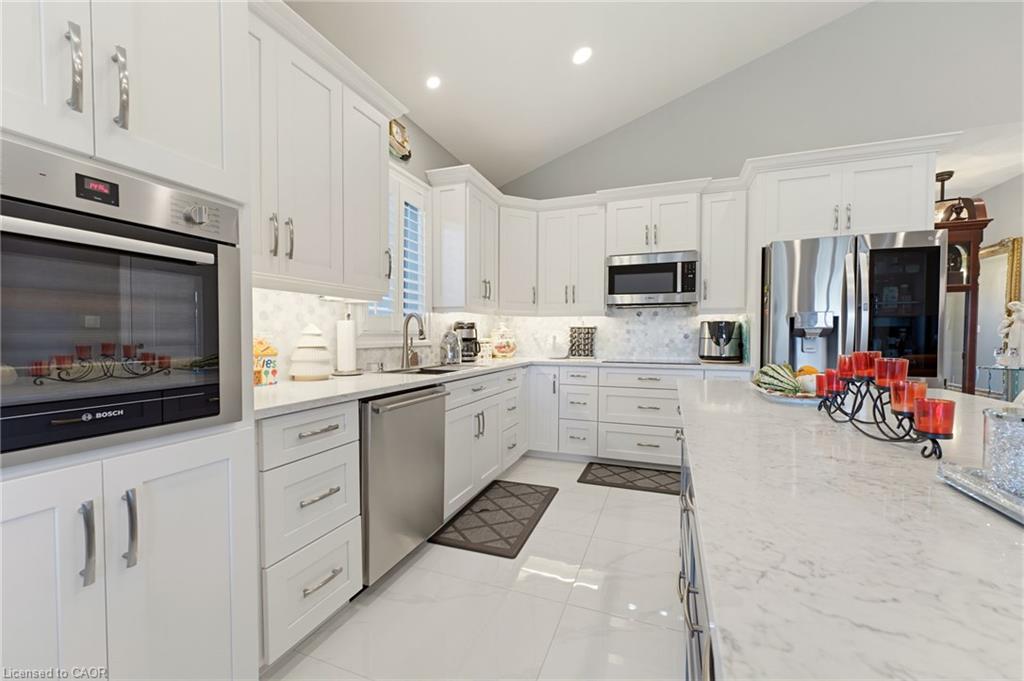 24 Winchester Crescent Property Photo 9