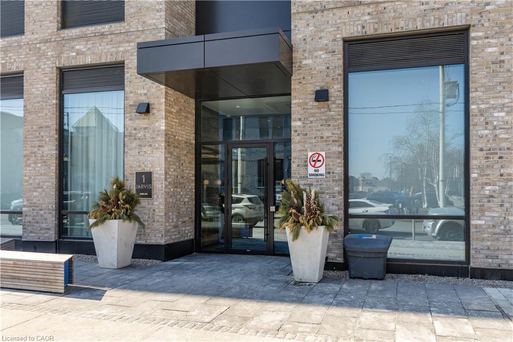 1404-1 Jarvis Street Property Photo 2