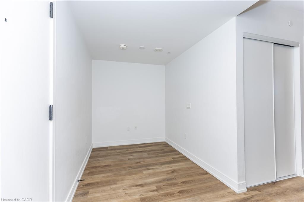 1404-1 Jarvis Street Property Photo 13