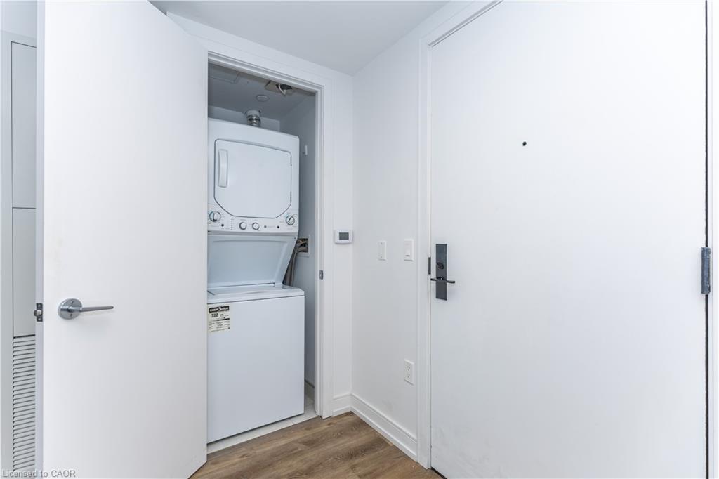1404-1 Jarvis Street Property Photo 14