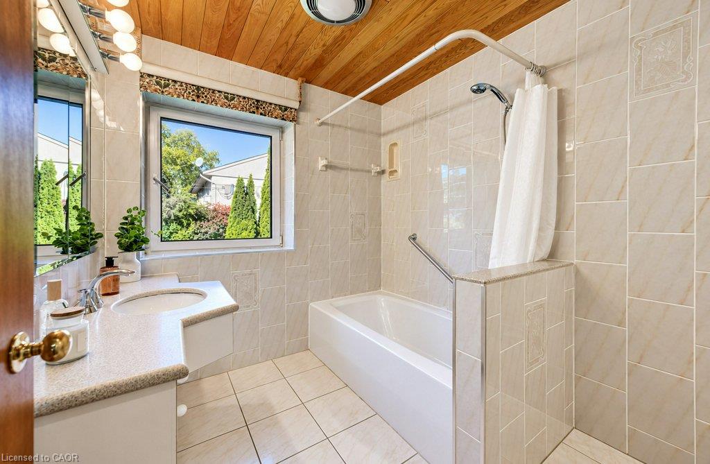 3143 South Drive Property Photo 14