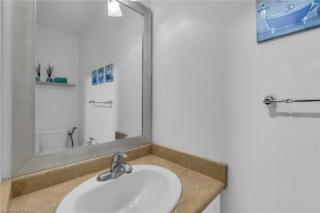 956 Banffshire Court Property Photo 19