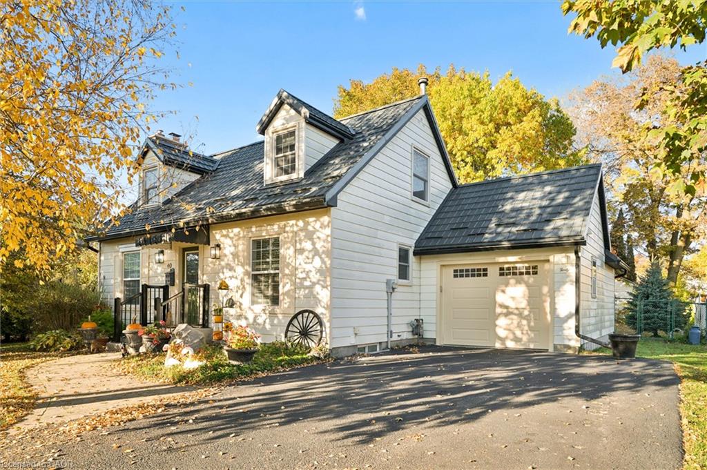 40 Water Street Property Photo 1
