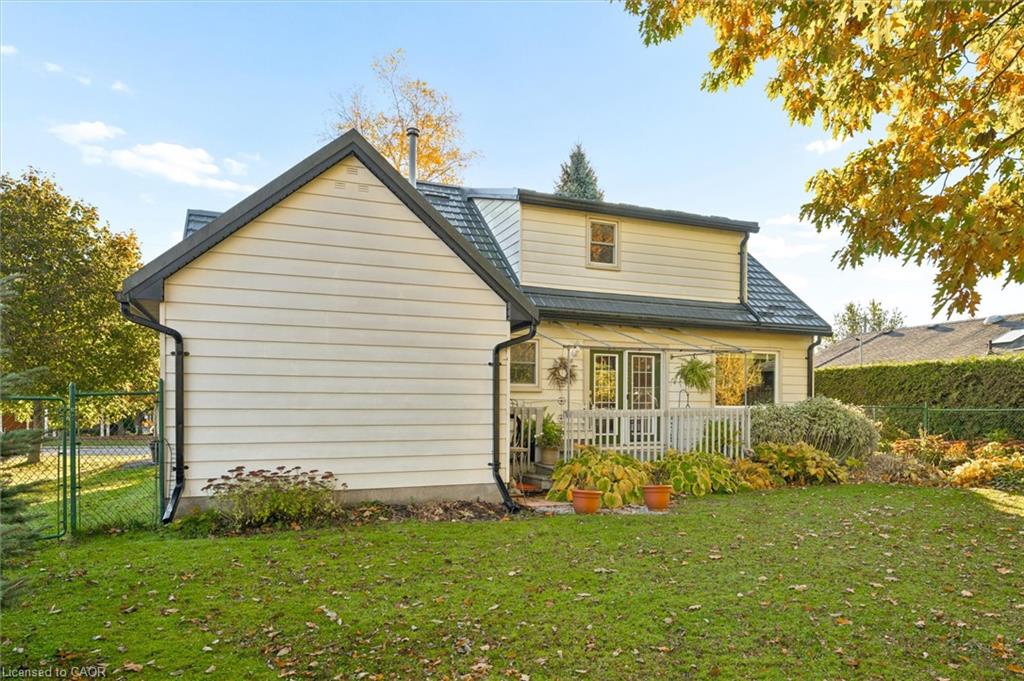 40 Water Street Property Photo 29