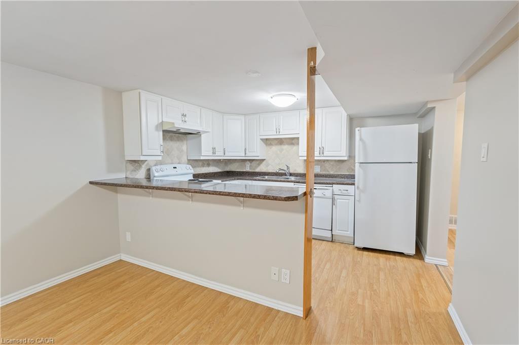 17 Academy Road Property Photo 4