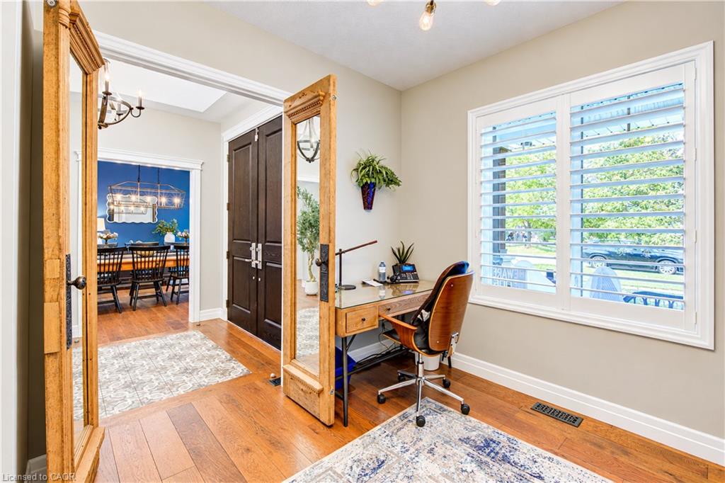 71 Centre Street Property Photo 10