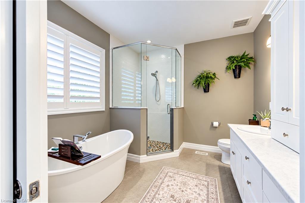 71 Centre Street Property Photo 21