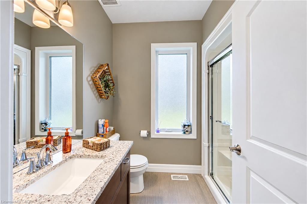 71 Centre Street Property Photo 22