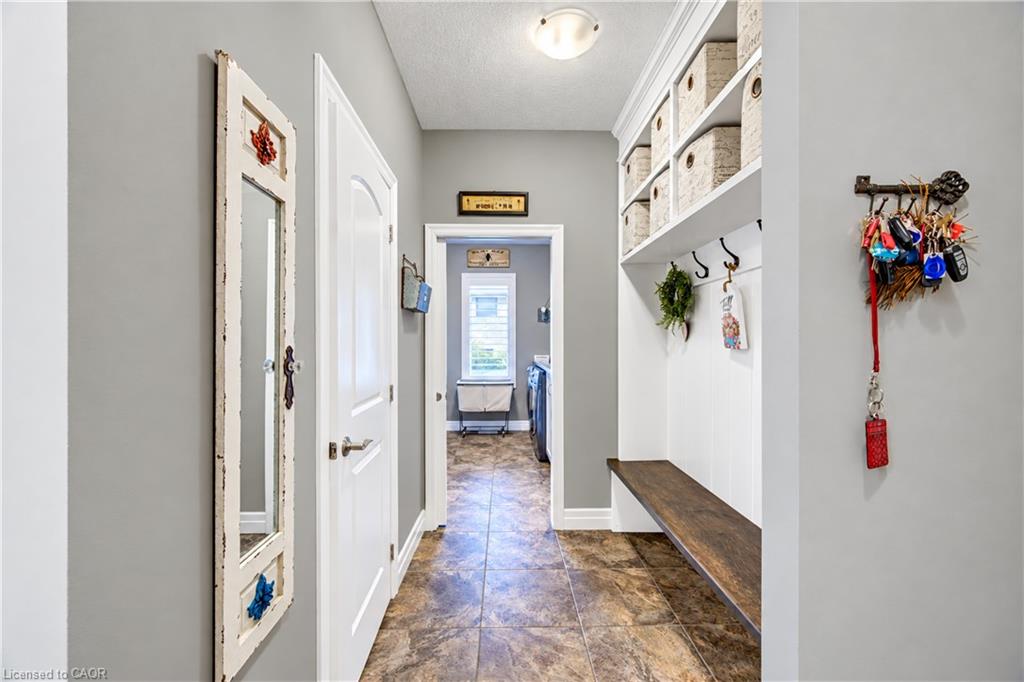 71 Centre Street Property Photo 23