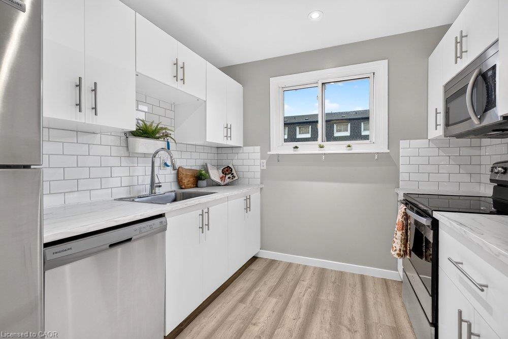 21 Rosedale Court Property Photo 22