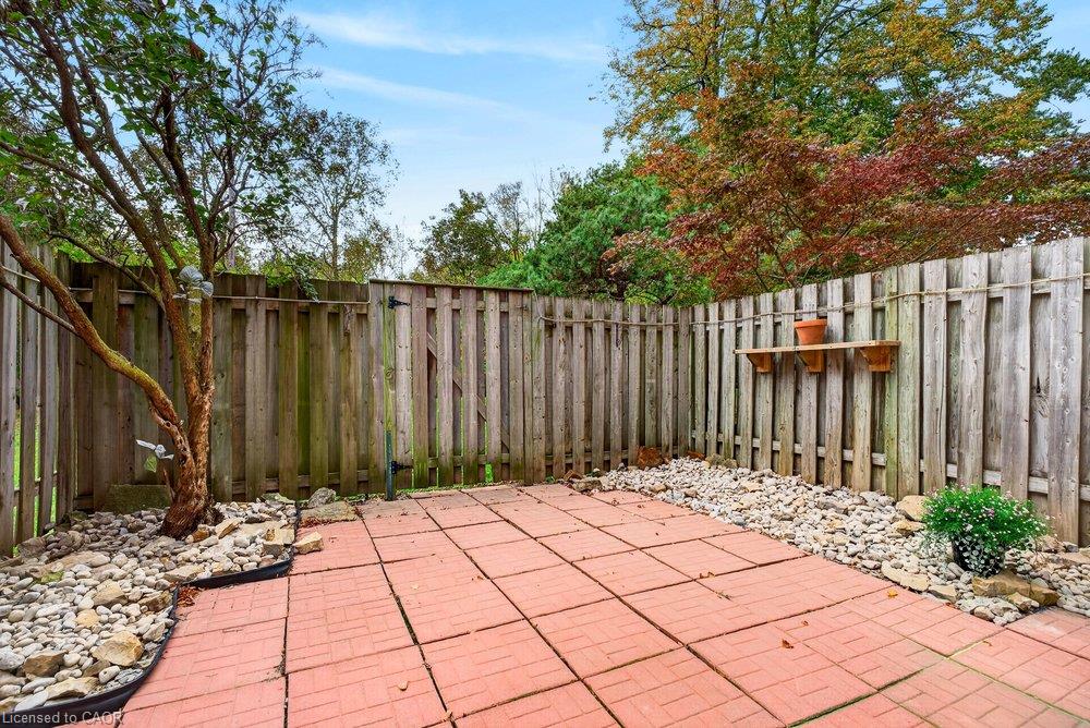 21 Rosedale Court Property Photo 37