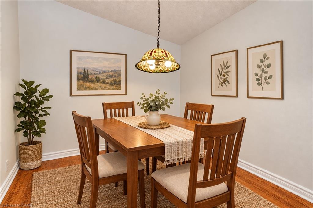 703-1900 The Collegeway Property Photo 13