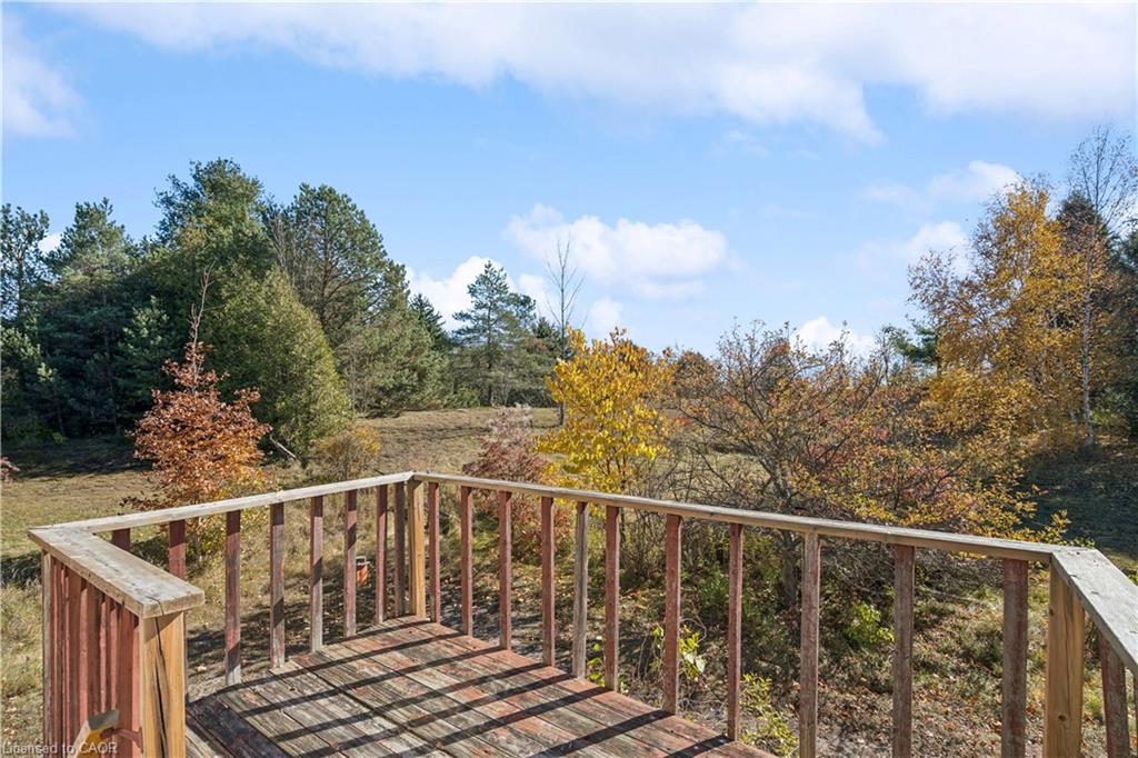 8350 Highway 7 Property Photo 34