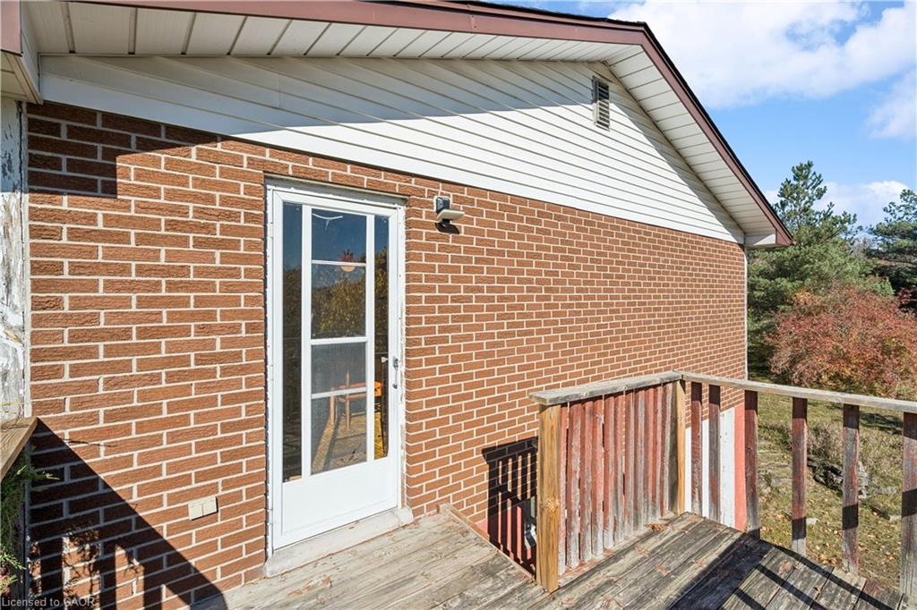 8350 Highway 7 Property Photo 35