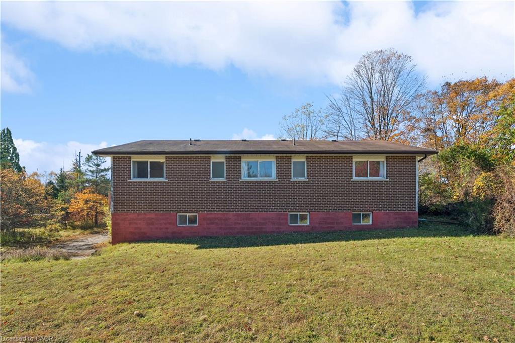 8350 Highway 7 Property Photo 39