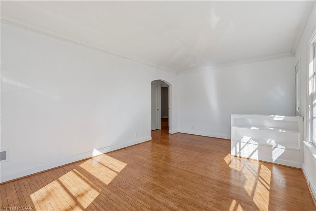 55 Lakeview Avenue Property Photo 10