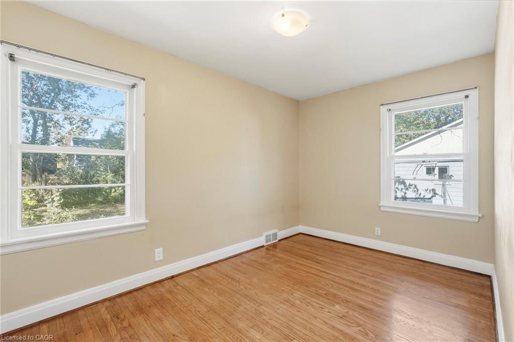 55 Lakeview Avenue Property Photo 19