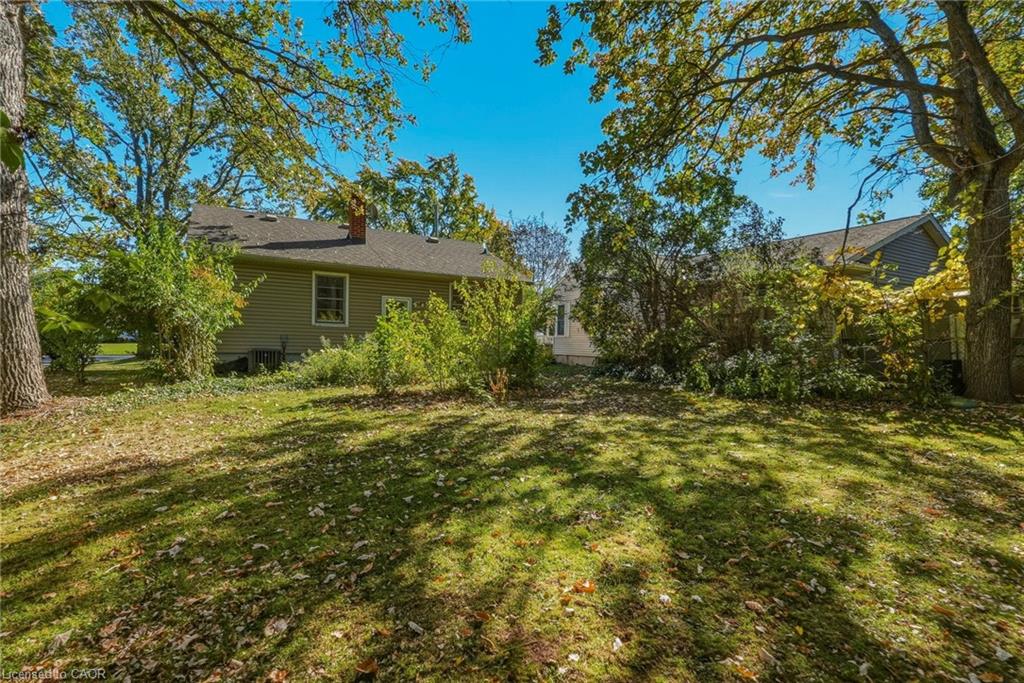 55 Lakeview Avenue Property Photo 24